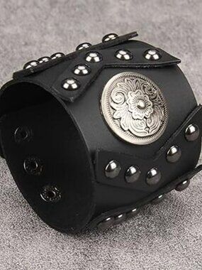 NEW Punk Leather Wristband Bracelet Handmade Wide Cuff Bangle Braided Adjustable